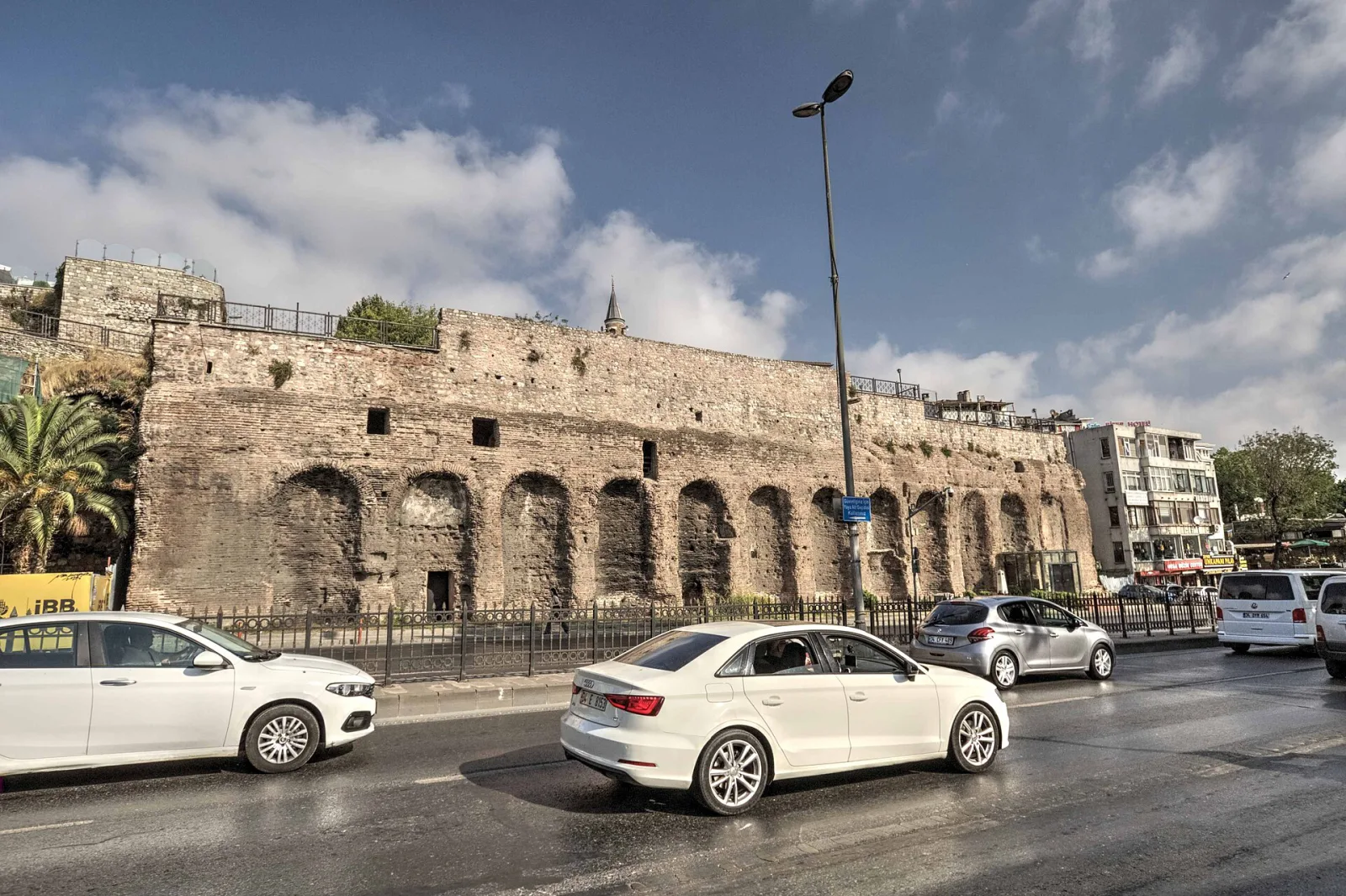 Zeyrek Sarnıcı, Fatih, İstanbul — Tarihi Yapı