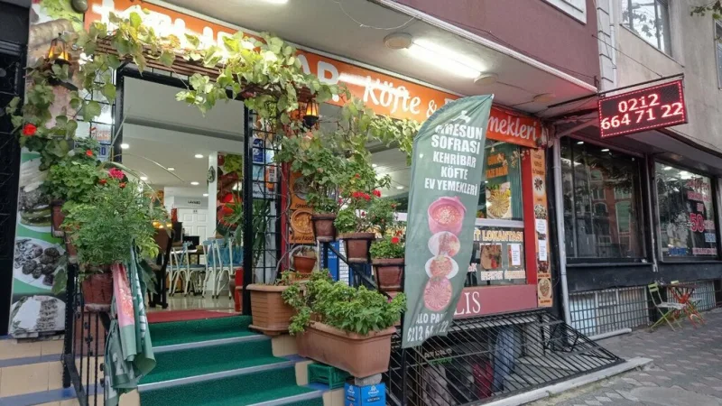 Kehribar, Zeytinburnu