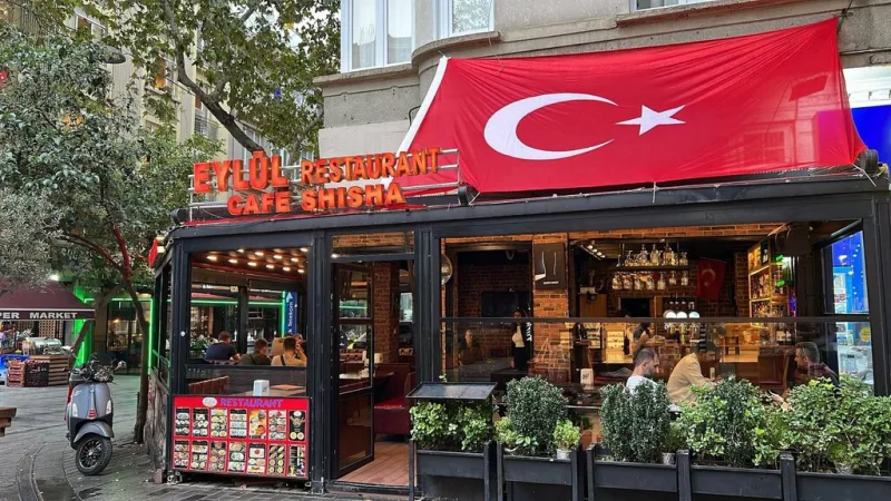 Eylül Cafe and Restaurant, Beyoğlu
