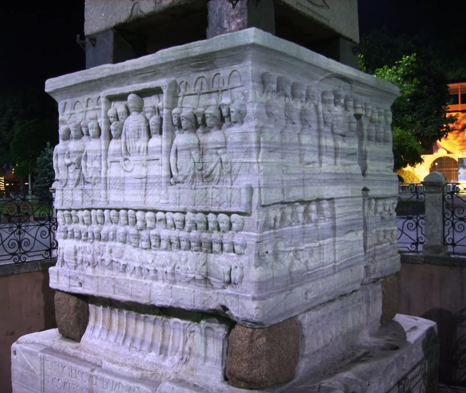 Dikilitaş (Sultanahmet), Fatih, İstanbul