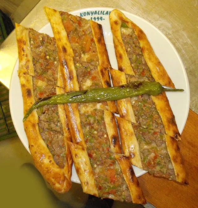 Konya Etli Ekmek Salonu, Fatih
