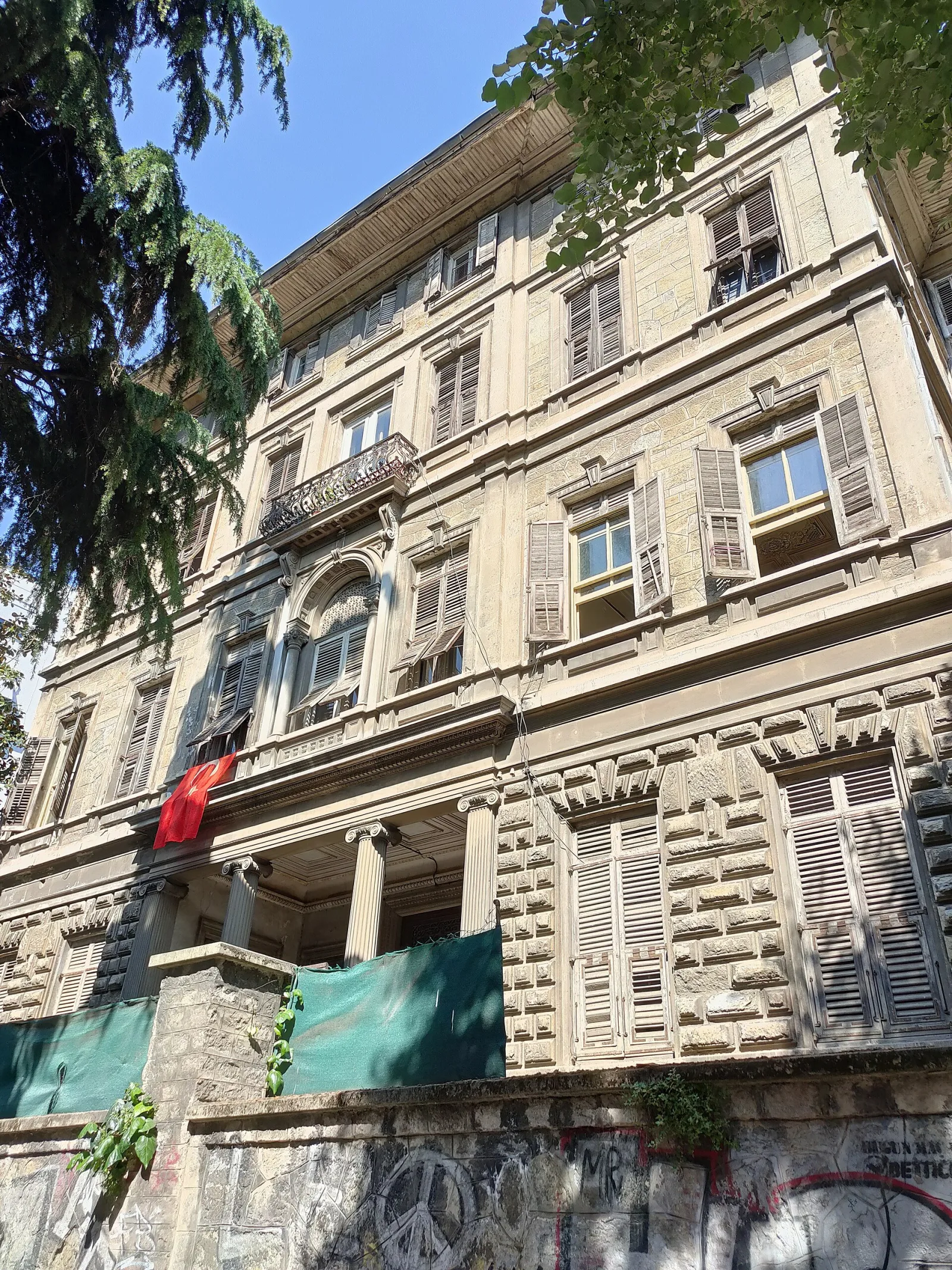Sarıca Apartmanı, Kadıköy, İstanbul