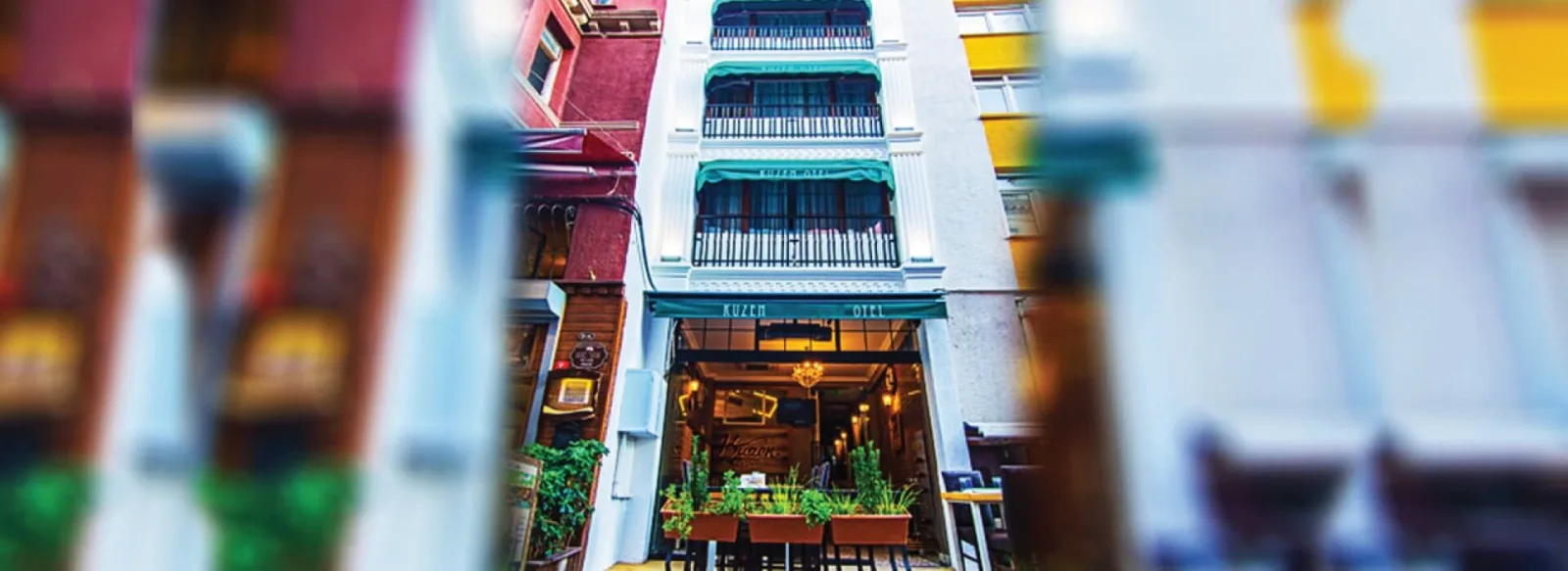 Kuzen Otel, Kadıköy