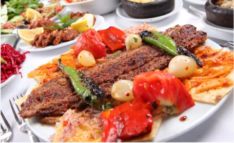 Adana Dostlar Kebap, Ataşehir, İstanbul — Restoran