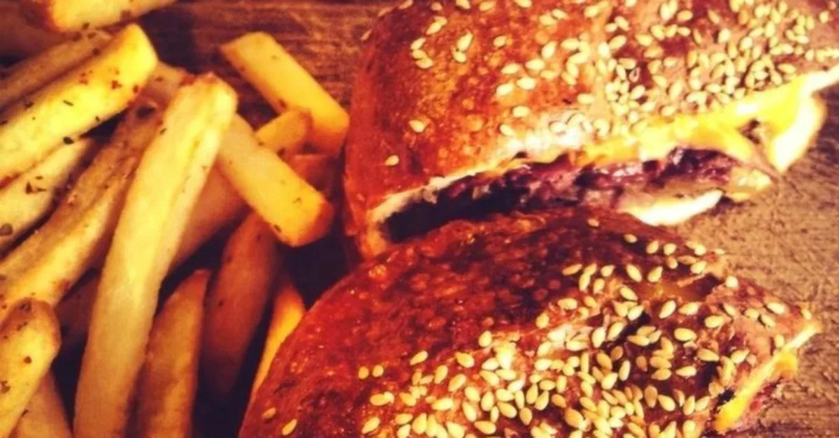 Nusr-Et Burger Bebek, Beşiktaş