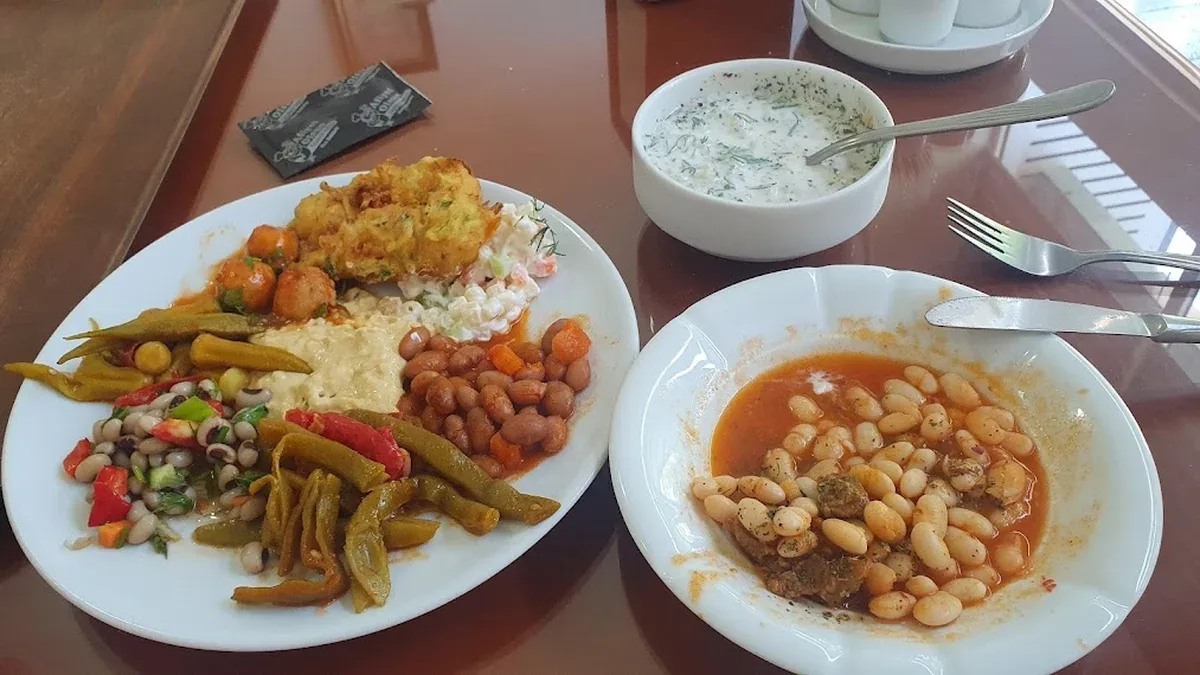 Ataşehir Yemek Sermin'in Mutfağı, Ataşehir, İstanbul — Restoran