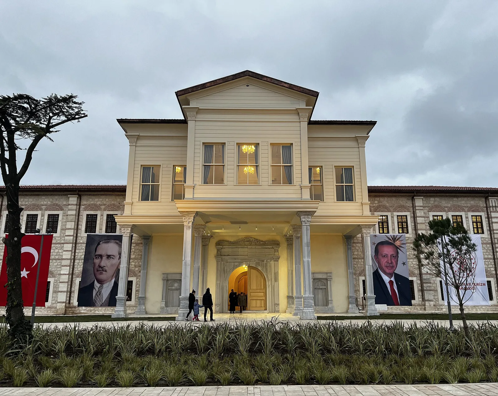Rami Kütüphanesi, Bayrampaşa, İstanbul — photo