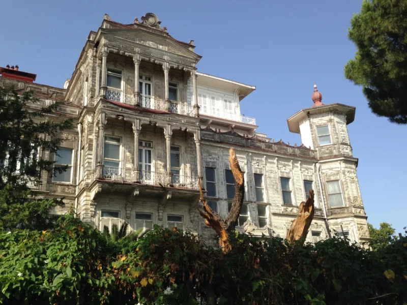 Ragıp Paşa Köşkü, Kadıköy, İstanbul — Tarihi Yapı