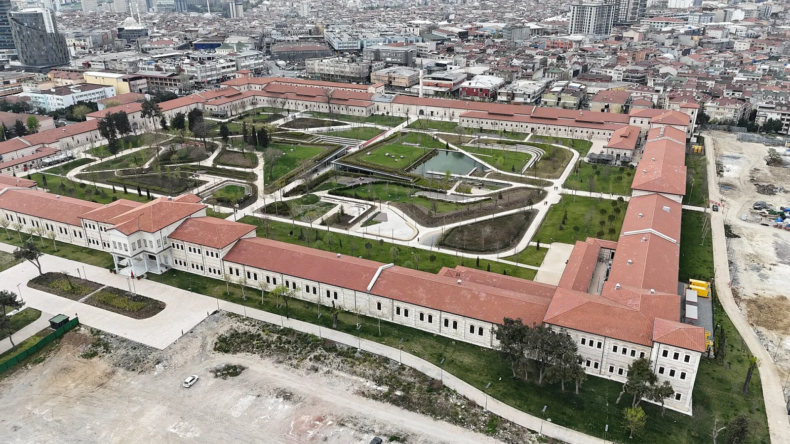 Rami Kütüphanesi, Bayrampaşa, İstanbul — photo