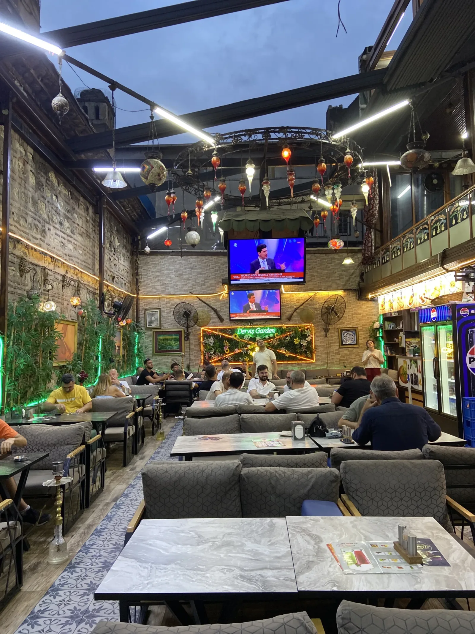 Cafe, Fatih